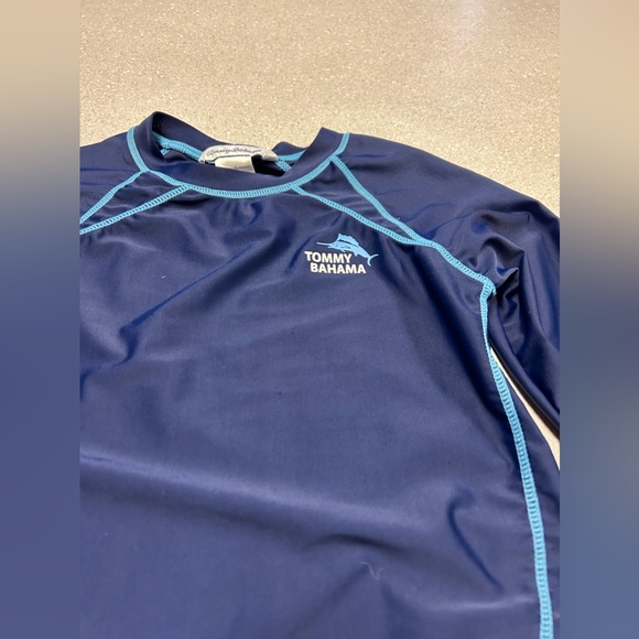 Tommy bahama boys size 7 athletic top - Picture 2 of 4